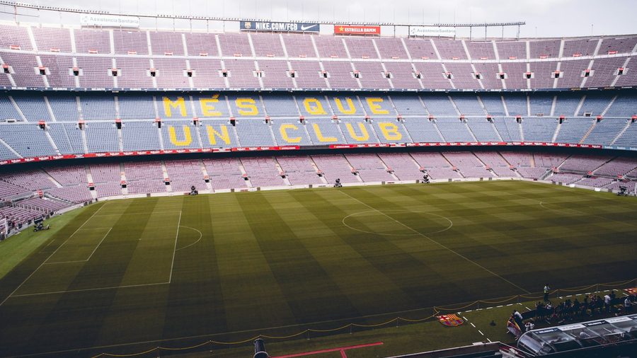 八戒体育 APP — 第三方认证与审计示意配图